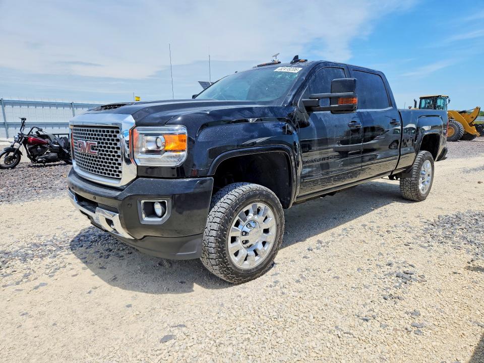 52418206 :رقم المزاد ، 1GT12UEY9JF154810 vin ، 2018 Gmc Sierra مزاد بيع