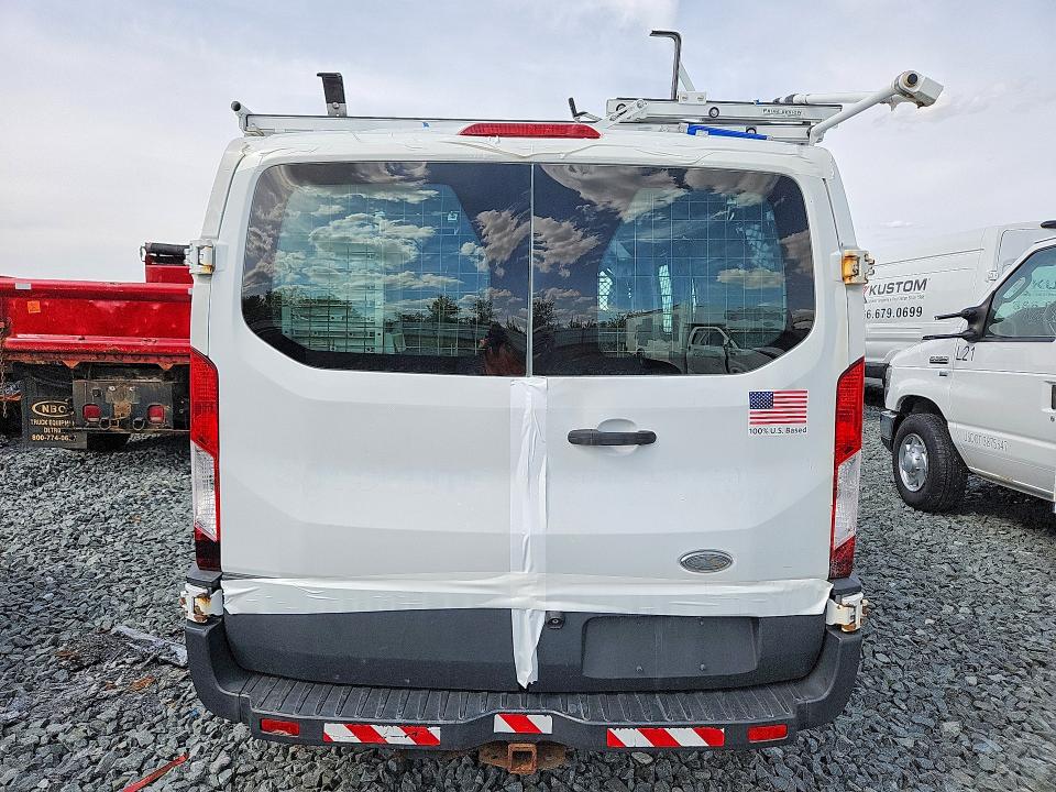 53992096 :رقم المزاد ، 1FTNE1ZM6FKA59764 vin ، 2015 Ford Transit مزاد بيع