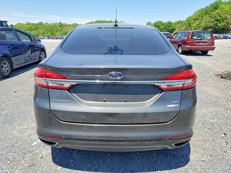 53360246 :رقم المزاد ، 3FA6P0T92HR219477 vin ، 2017 Ford Fusion مزاد بيع
