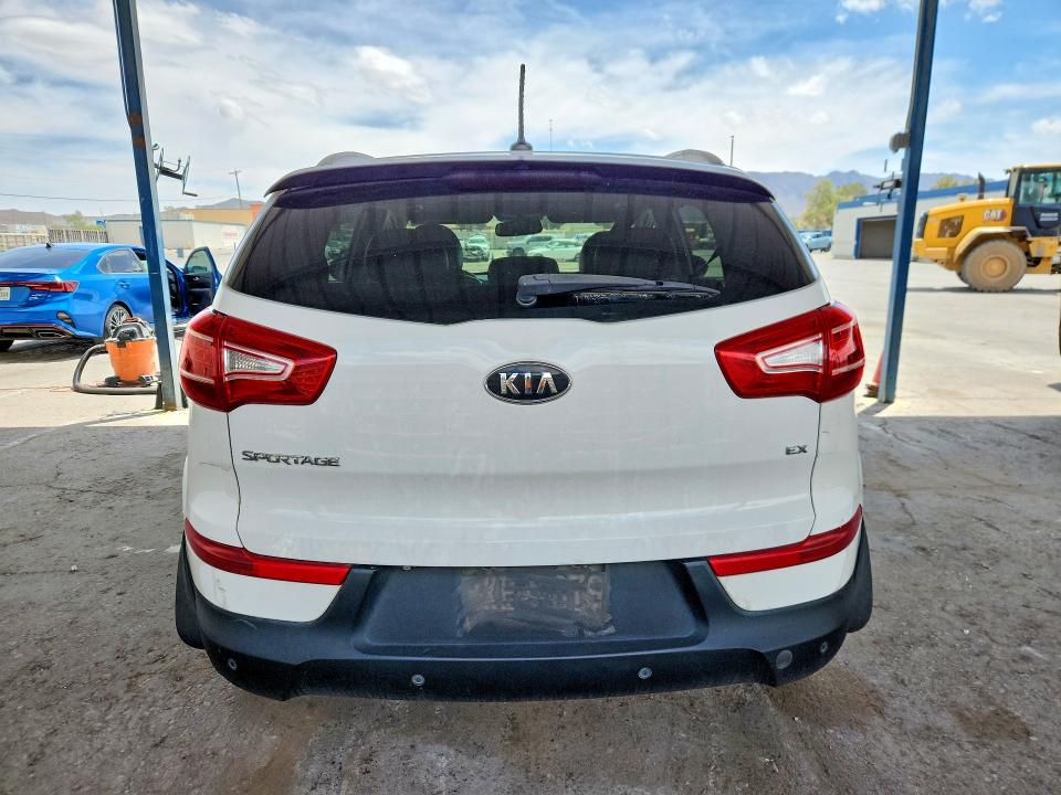 54445706 :رقم المزاد ، KNDPC3A25B7067095 vin ، 2011 Kia Sportage مزاد بيع