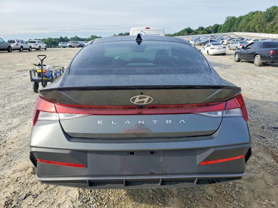 2026 Hyundai Elantra მანქანა იყიდება აუქციონზე, vin: KMHLM4DG9TU097689, აუქციონის ნომერი: 52580086
