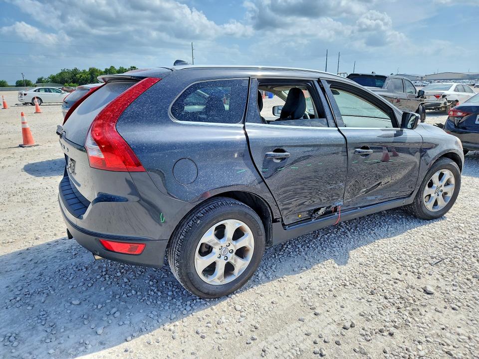 2011 Volvo Xc60 მანქანა იყიდება აუქციონზე, vin: YV4952DLXB2201918, აუქციონის ნომერი: 51915676