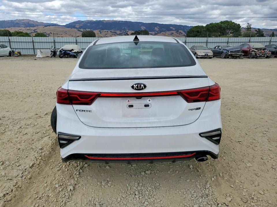 2021 Kia Forte მანქანა იყიდება აუქციონზე, vin: 3KPF34AD9ME330744, აუქციონის ნომერი: 55132796
