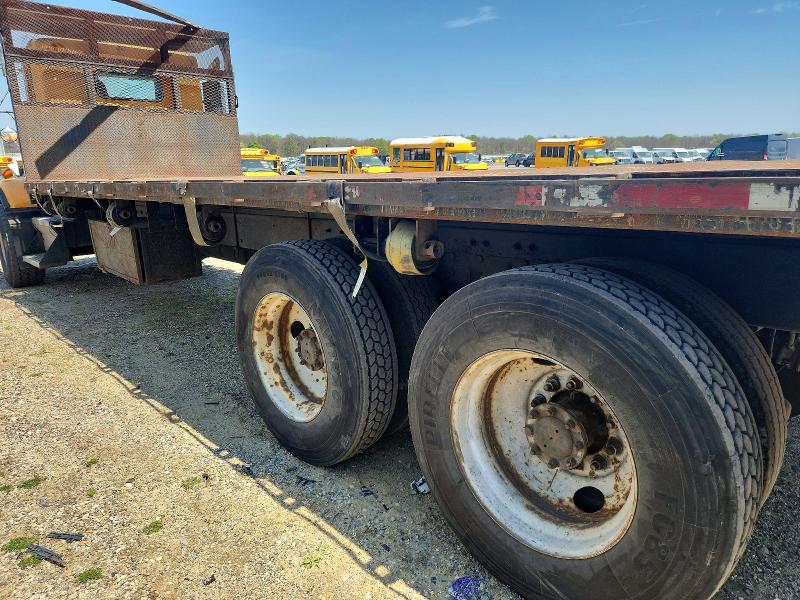 Продаж на аукціоні авто 2001 Kenworth T800, vin: 1NKDLU0X71J875261, номер лоту: 54085416