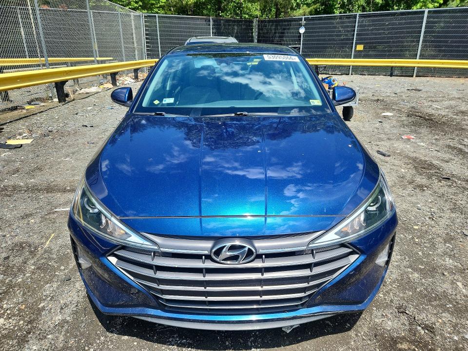 2020 Hyundai Elantra მანქანა იყიდება აუქციონზე, vin: 5NPD84LF9LH545767, აუქციონის ნომერი: 53095066