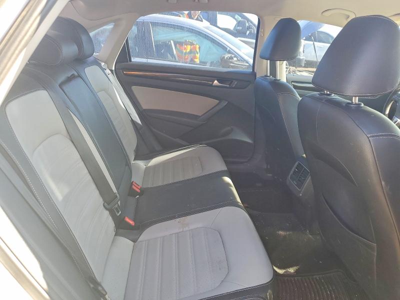 53263756 :رقم المزاد ، 1VWBS7A33EC115361 vin ، 2014 Volkswagen Passat مزاد بيع