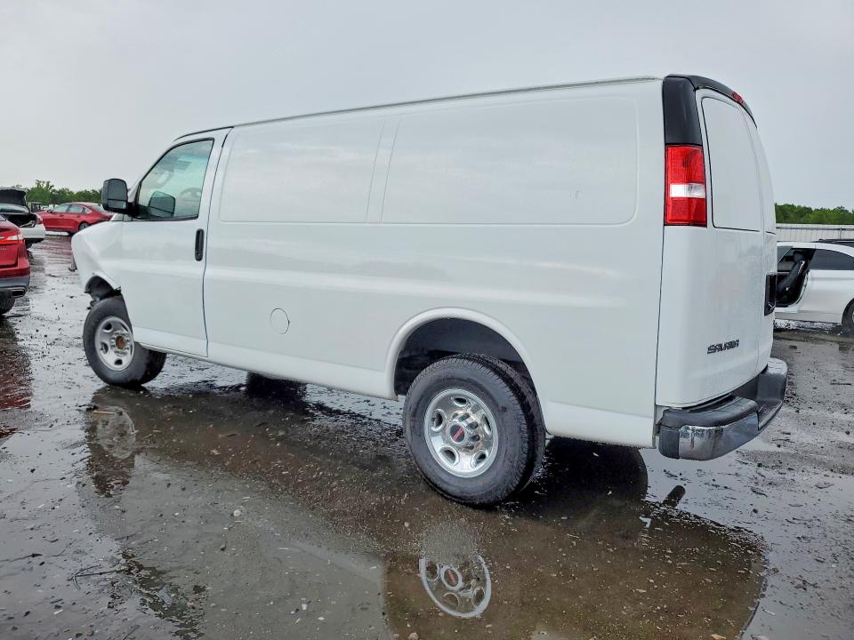 52406266 :رقم المزاد ، 1GTW7AF73M1260988 vin ، 2021 Gmc Savana مزاد بيع