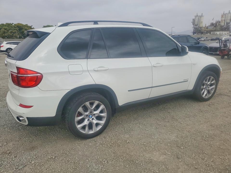 Продажа на аукционе авто 2011 Bmw X5, vin: 5UXZV4C54BL742330, номер лота: 53943056