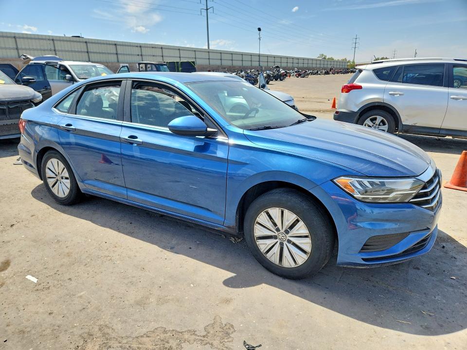 Продаж на аукціоні авто 2019 Volkswagen Jetta, vin: 3VWC57BU1KM197510, номер лоту: 53345926