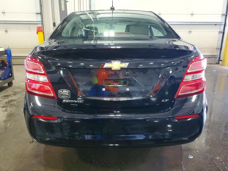 Aukcja sprzedaży 2018 Chevrolet Sonic, vin: 1G1JD5SH2J4102136, numer aukcji: 52001366