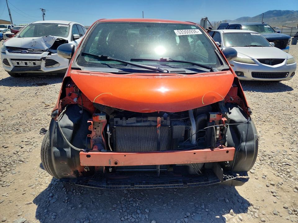 53300936 :رقم المزاد ، JTNJJXB02CJ015665 vin ، 2012 Scion Iq مزاد بيع