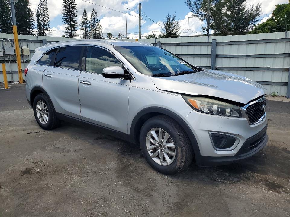 Продажа на аукционе авто 2017 Kia Sorento, vin: 5XYPG4A39HG272059, номер лота: 53743666