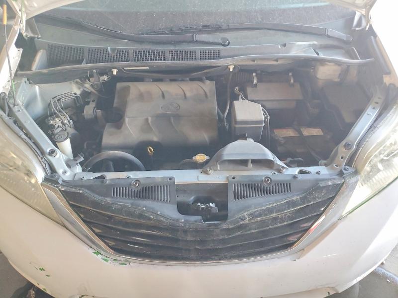Продажа на аукционе авто 2015 Toyota Sienna, vin: 5TDKK3DC8FS558483, номер лота: 48571796