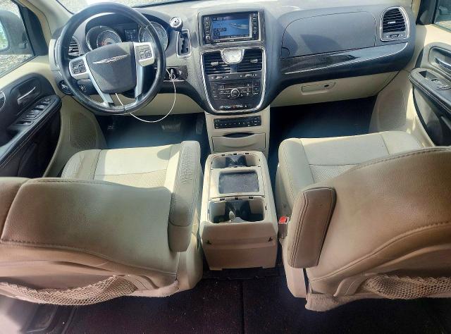 54512996 :رقم المزاد ، 2A4RR8DG7BR746788 vin ، 2011 Chrysler Town & Countr مزاد بيع
