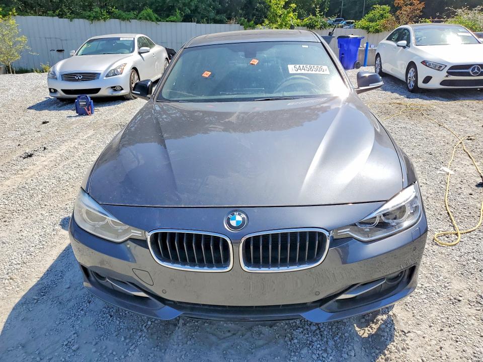 54458506 :رقم المزاد ، WBA3A5G56FNS83134 vin ، 2015 Bmw 328 مزاد بيع
