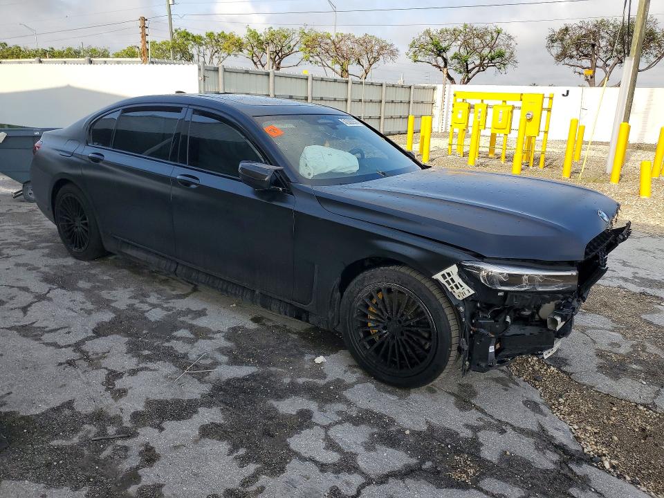51586256 :رقم المزاد ، WBA7T4C05LCD18322 vin ، 2020 Bmw 740 مزاد بيع