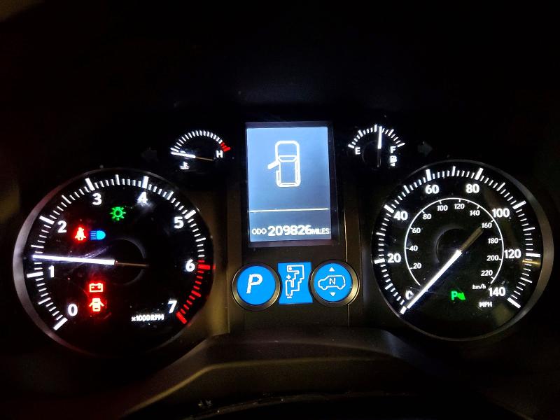 52036976 :رقم المزاد ، JTJJM7FX6A5000236 vin ، 2010 Lexus Gx مزاد بيع