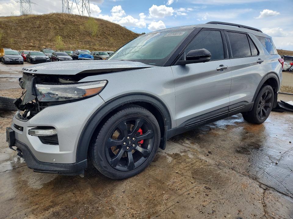 52258076 :رقم المزاد ، 1FM5K8GC3NGC01299 vin ، 2022 Ford Explorer مزاد بيع