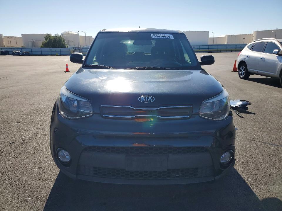 2017 Kia Soul მანქანა იყიდება აუქციონზე, vin: KNDJP3A55H7418553, აუქციონის ნომერი: 53018626