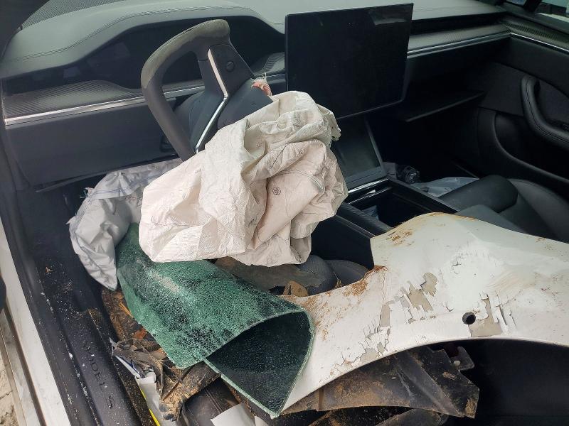 52766706 :رقم المزاد ، 5YJSA1E55MF456146 vin ، 2021 Tesla Model S مزاد بيع