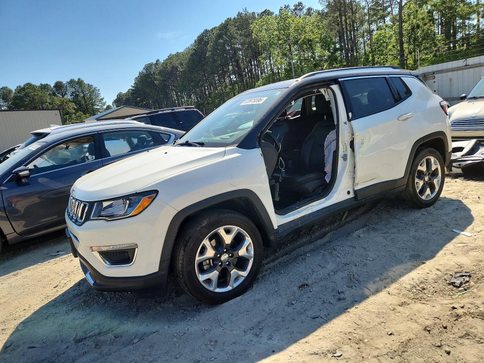 Продаж на аукціоні авто 2018 Jeep Compass, vin: 3C4NJCCB6JT240305, номер лоту: 53975596
