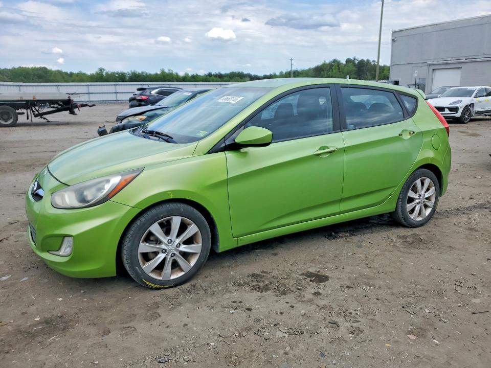 53653116 :رقم المزاد ، KMHCU5AE6CU022652 vin ، 2012 Hyundai Accent مزاد بيع