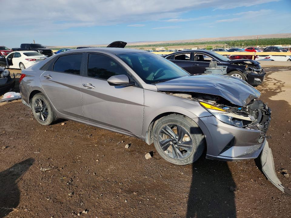 Продажа на аукционе авто 2022 Hyundai Elantra, vin: KMHLM4AG5NU254108, номер лота: 52722076