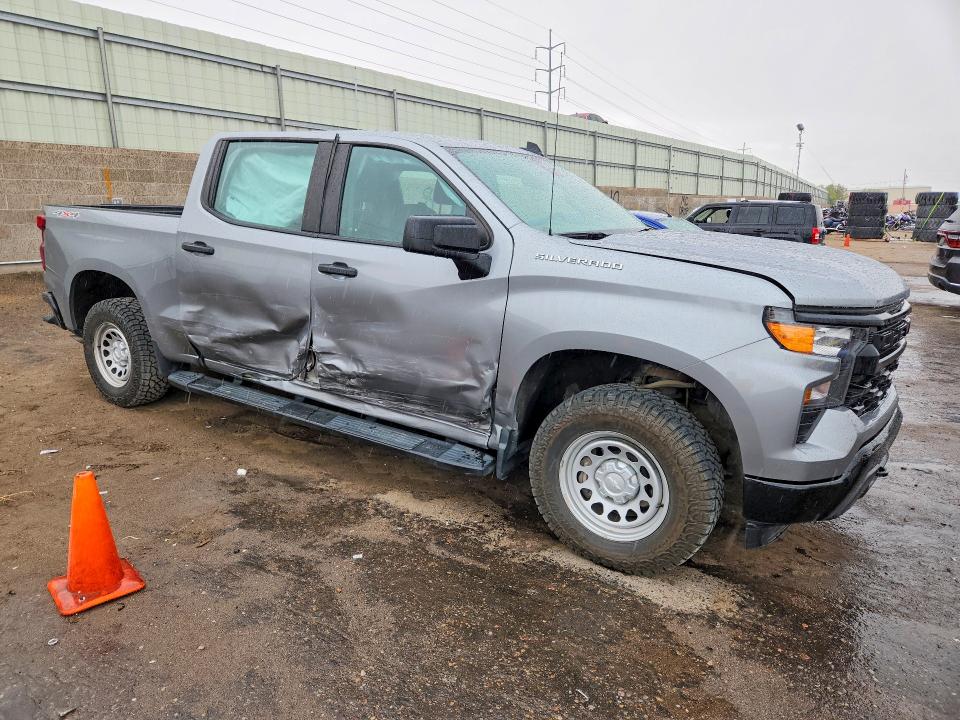 52329486 :رقم المزاد ، 1GCUDAED9RZ105796 vin ، 2024 Chevrolet Silverado مزاد بيع