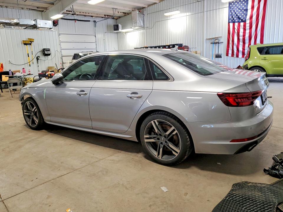 Продажа на аукционе авто 2018 Audi A4, vin: WAUENAF46JA090951, номер лота: 53331146