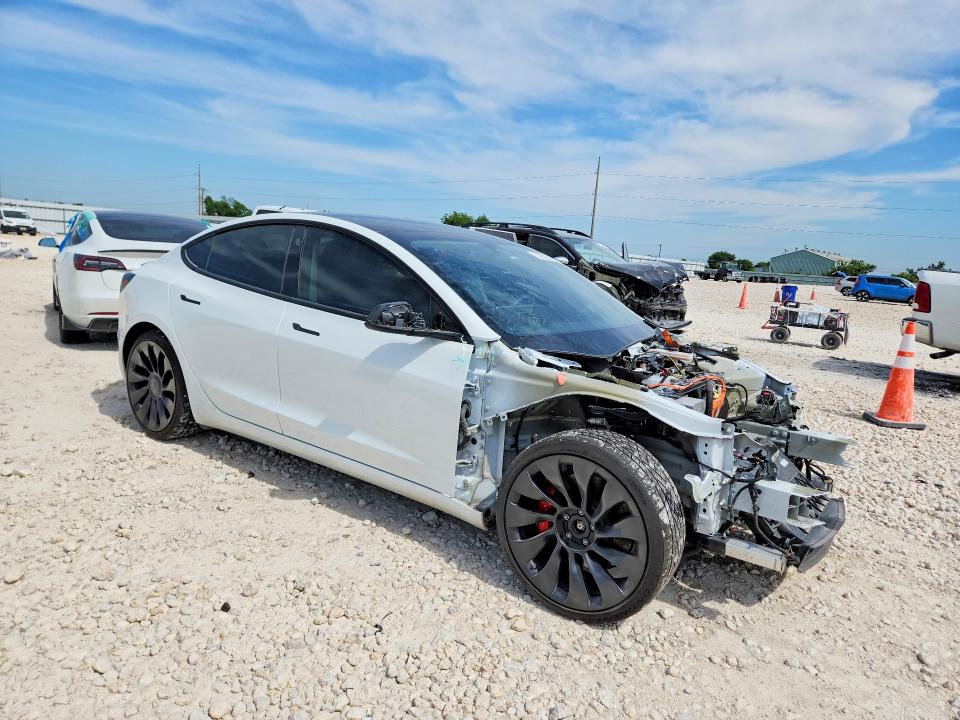Продажа на аукционе авто 2022 Tesla Model 3, vin: 5YJ3E1EC7NF315264, номер лота: 53832076