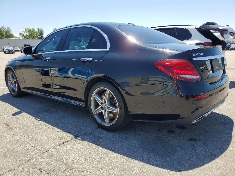 52655946 :رقم المزاد ، WDDZF6JB3KA520284 vin ، 2019 Mercedes-benz E مزاد بيع