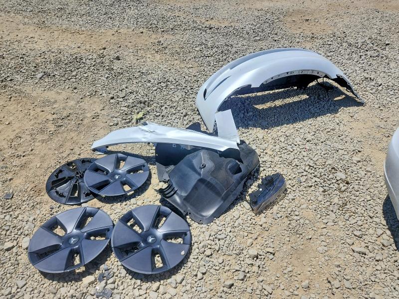 52858576 :رقم المزاد ، 5YJ3E1EB7NF197899 vin ، 2022 Tesla Model 3 مزاد بيع