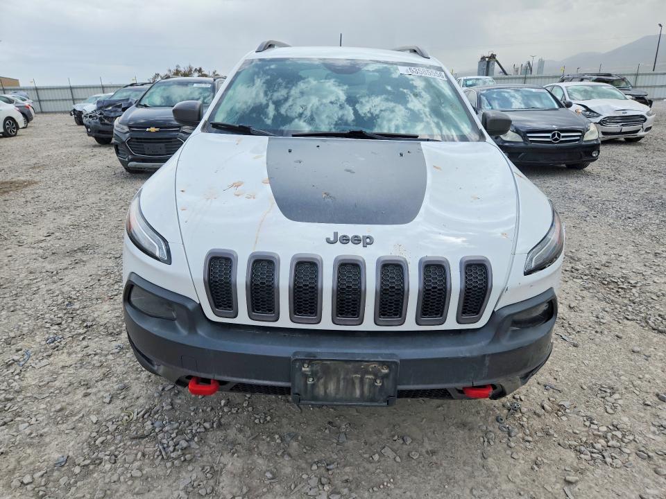 2015 Jeep Cherokee მანქანა იყიდება აუქციონზე, vin: 1C4PJMBSXFW524957, აუქციონის ნომერი: 53585556