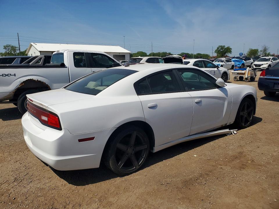 2011 Dodge Charger მანქანა იყიდება აუქციონზე, vin: 2B3CL3CG0BH582101, აუქციონის ნომერი: 52330136