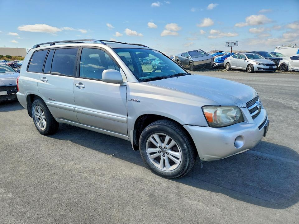 55621436 :رقم المزاد ، JTEDW21A360015888 vin ، 2006 Toyota Highlander مزاد بيع