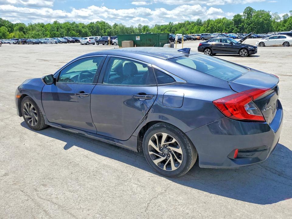 2017 Honda Civic მანქანა იყიდება აუქციონზე, vin: 2HGFC2F77HH511165, აუქციონის ნომერი: 55220356