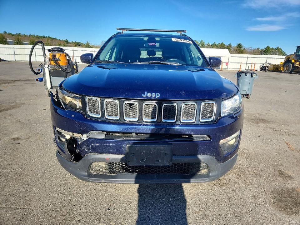 52829846 :رقم المزاد ، 3C4NJDBB5KT734082 vin ، 2019 Jeep Compass مزاد بيع