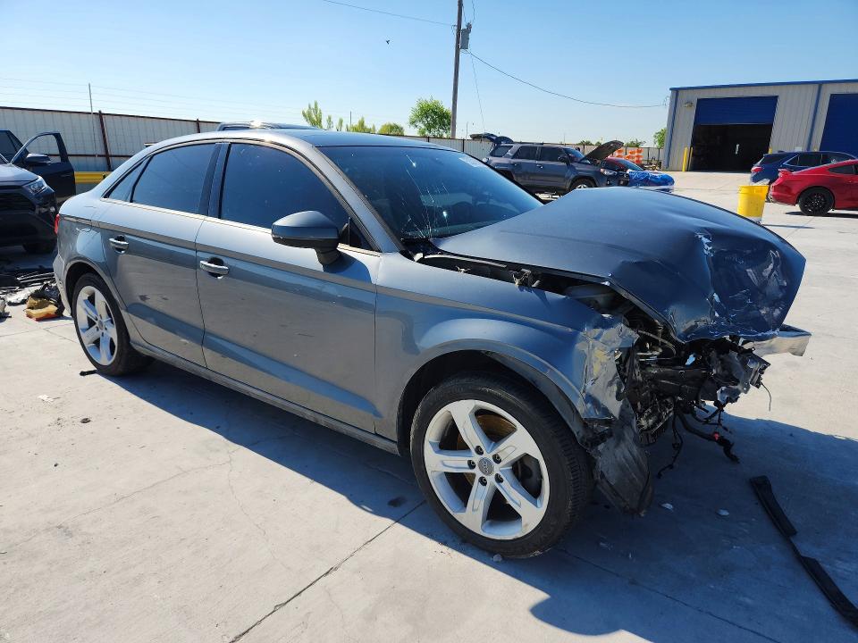 2017 Audi A3 მანქანა იყიდება აუქციონზე, vin: WAUAUGFF1H1041978, აუქციონის ნომერი: 53316006