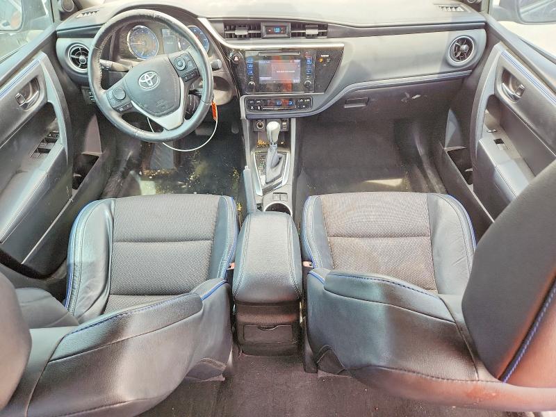 52041446 :رقم المزاد ، 5YFBURHE7HP575280 vin ، 2017 Toyota Corolla مزاد بيع