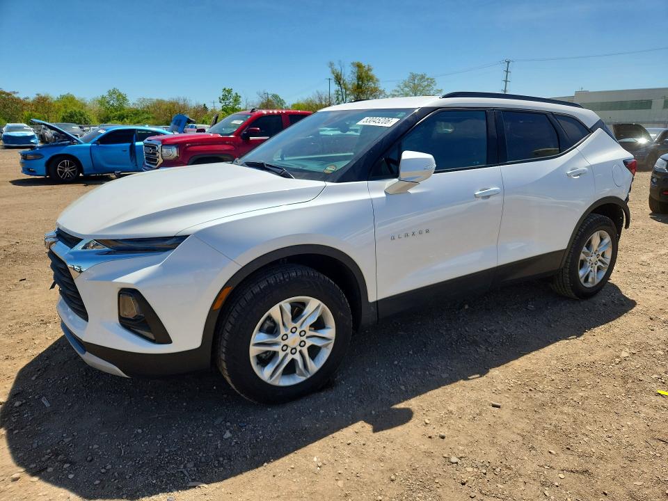 2022 Chevrolet Blazer მანქანა იყიდება აუქციონზე, vin: 3GNKBHR45NS208082, აუქციონის ნომერი: 53045206