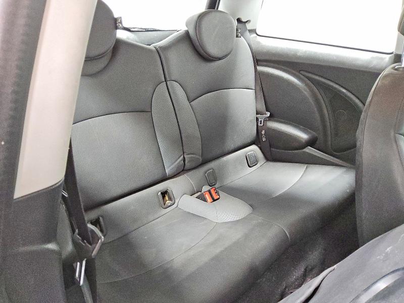 2010 Mini Cooper მანქანა იყიდება აუქციონზე, vin: WMWMF3C59ATU78777, აუქციონის ნომერი: 52150226