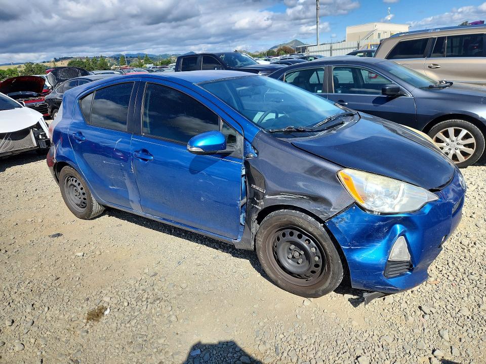 Продажа на аукционе авто 2013 Toyota Prius C, vin: JTDKDTB34D1554292, номер лота: 52244256