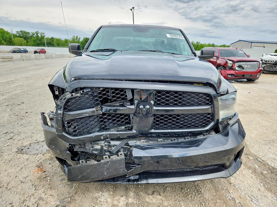 52962356 :رقم المزاد ، 1C6RR7FT8FS585924 vin ، 2015 Ram 1500 مزاد بيع