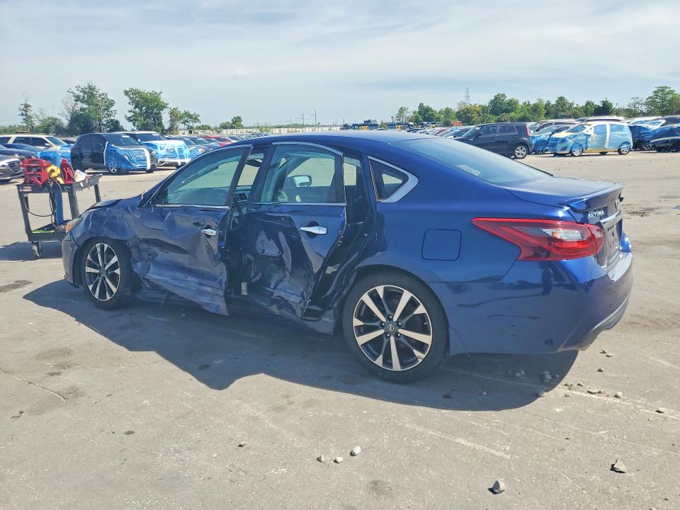 2017 Nissan Altima მანქანა იყიდება აუქციონზე, vin: 1N4AL3AP6HC214144, აუქციონის ნომერი: 52571416