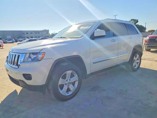 Auction sale of the 2011 Jeep Grand Cherokee, vin: 1J4RS4GG7BC582900, lot number: 53320706