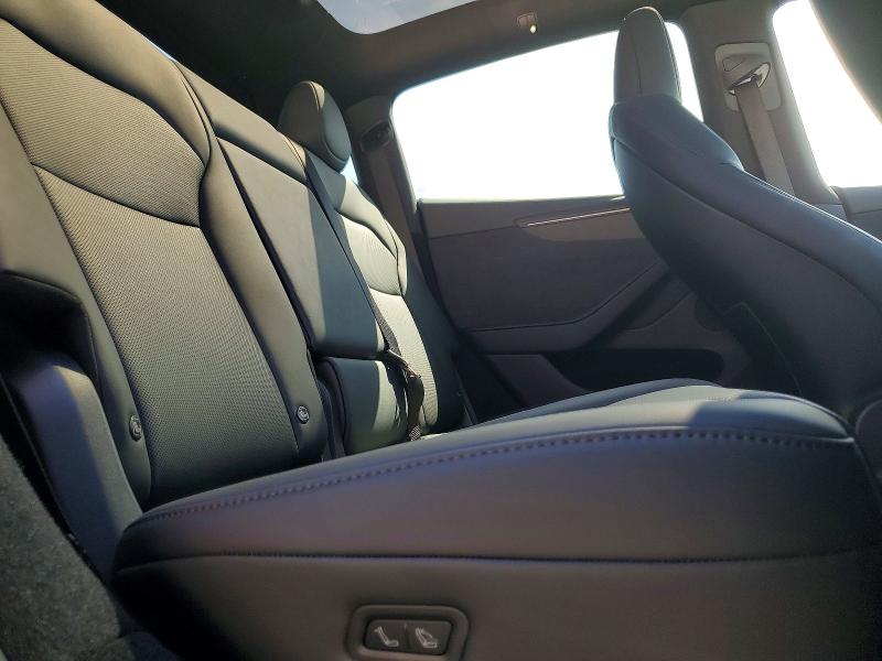 53419336 :رقم المزاد ، 7SAYGDED0TA681168 vin ، 2026 Tesla Model Y مزاد بيع