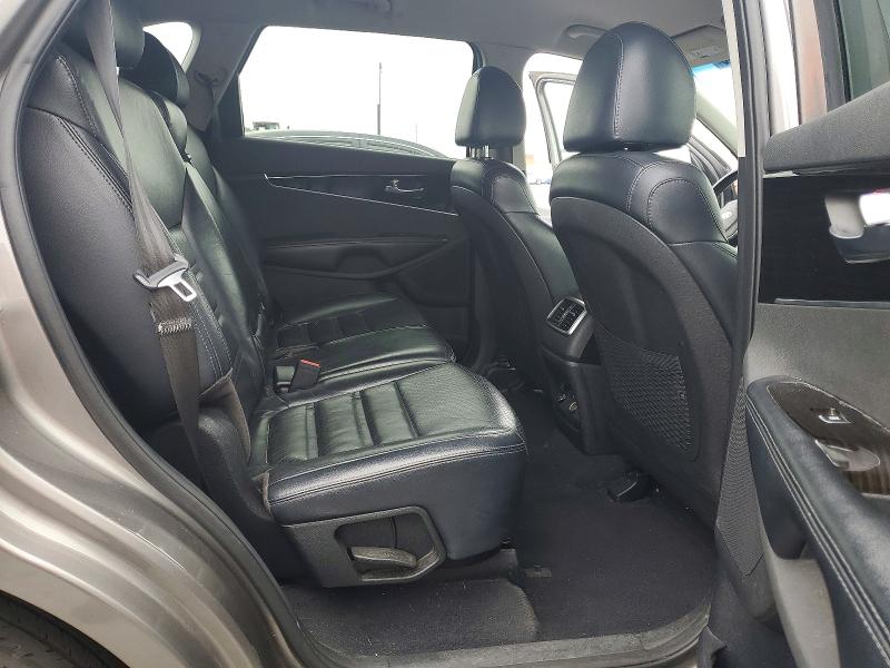 52245186 :رقم المزاد ، 5XYPH4A54KG511622 vin ، 2019 Kia Sorento مزاد بيع