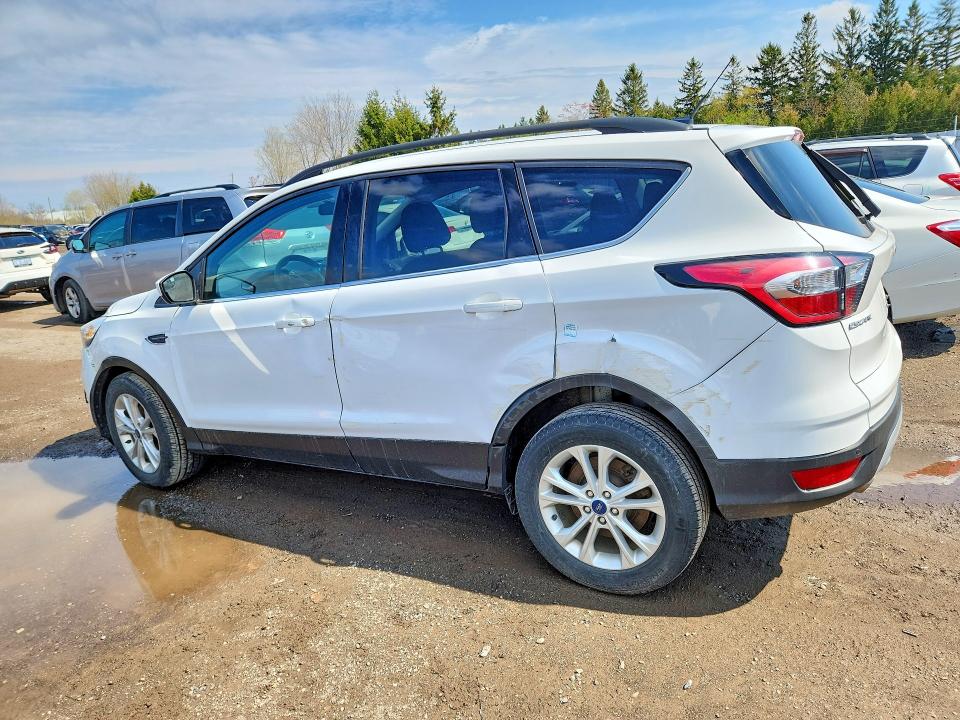 Продаж на аукціоні авто 2017 Ford Escape, vin: 1FMCU0GD9HUC90944, номер лоту: 53242966