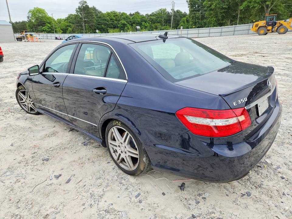 51722456 :رقم المزاد ، WDDHF8HB4BA271216 vin ، 2011 Mercedes-benz E مزاد بيع