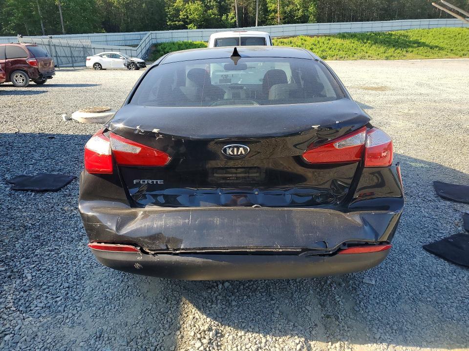 2016 Kia Forte მანქანა იყიდება აუქციონზე, vin: KNAFK4A65G5536483, აუქციონის ნომერი: 54140736